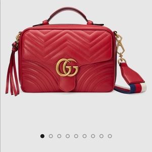 Meet your Posher, Sky